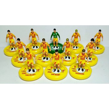 Subbuteo Andrew Table Soccer Liverpool 1983-84 away kit on WSB Professional bases